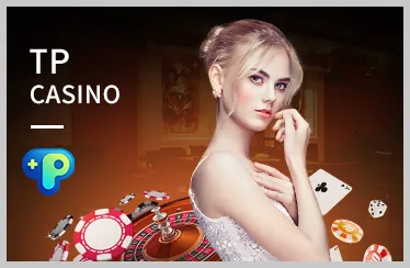 Người chơi đang tập trung vào màn hình slot game với các mẹo chiến thắng